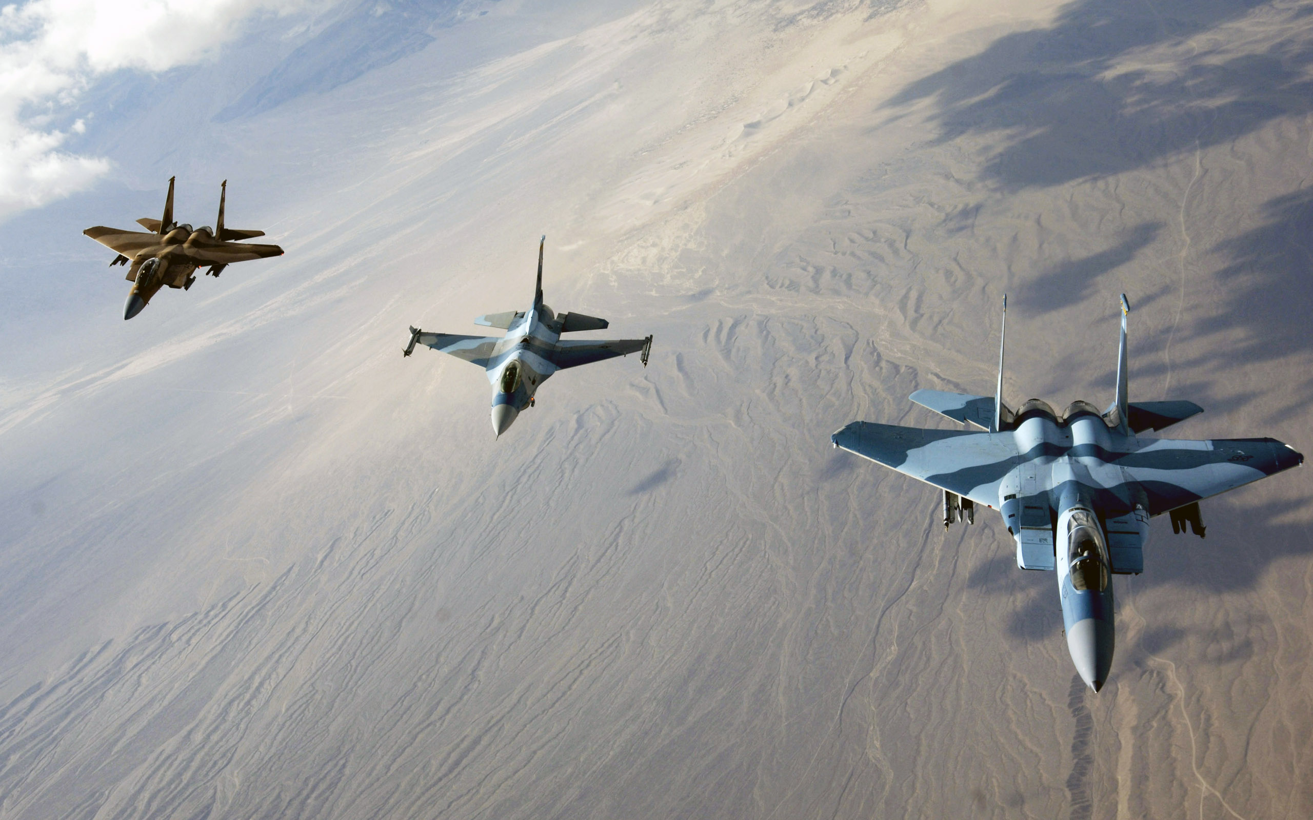 F 15 Eagles and F 16 Fighting Falcon913584855